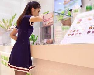 AISS爱丝(钻石版) – 若兮不止是博主，她的画册特辑让人惊呼：这合集是哪里来的？