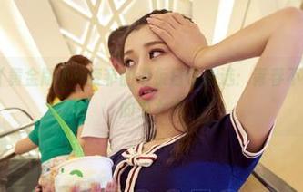 AISS爱丝(黄金版) – 索菲的滑板日常精选：青春不怕摔，无畏的少女心