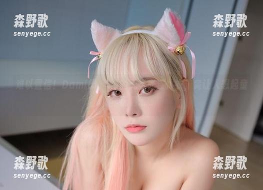 难以置信！Dami(퀸다미)的无圣光连体衣，竟让人想起童年玩偶......