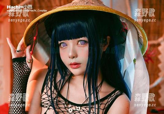 Hachi小芭 发现Hachi小芭的新吊带写真集了!下载后,有些画面不太好解读呢。