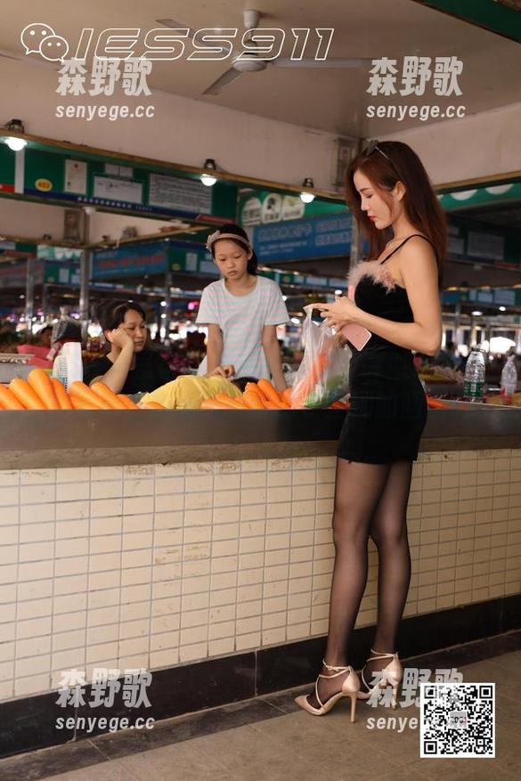 IESS异思趣向 - 来看九妹柔情似水的私房写真，脑海里却冒出了些别的画面…