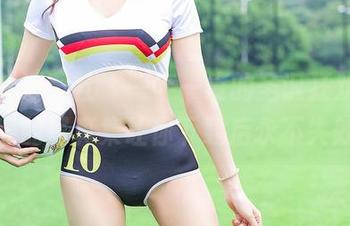 IMiss爱蜜社 – 一年一度的圣诞狂欢，萌白酱的写真集让你下载后永不失效！