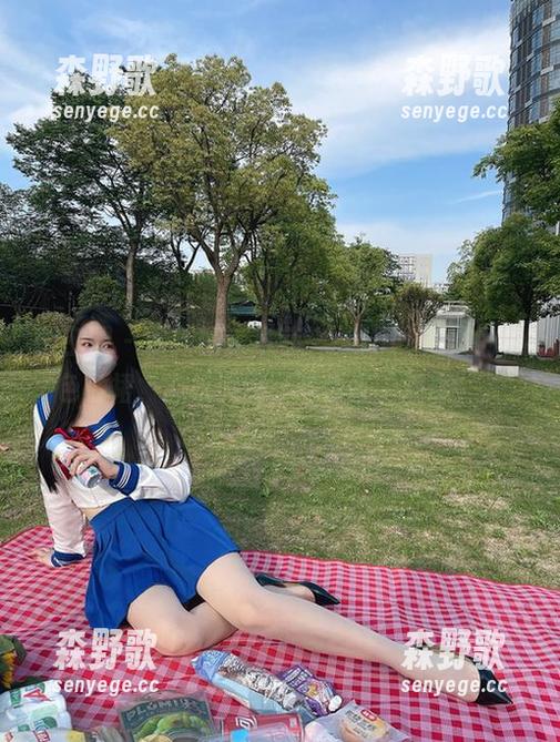 微密圈 - 最新图库推荐——July芝岚的粉色睡裙，心机满满，等你来“爱赢”。