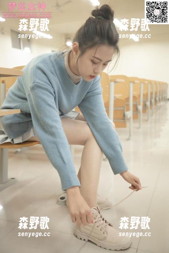 MSLASS梦丝女神 - 私拍之最，乔儿舞蹈服搭黑色丝袜，明明是舞动，偏偏想多了