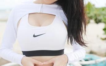 MyGirl美媛馆 – 私拍里的媛媛酱belle，浴缸专属，她果然把“水”玩得飞起。
