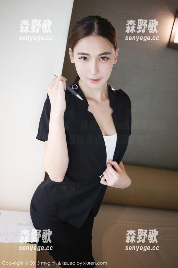 MyGirl美媛馆-徐微微mia MyGirl美媛馆 - 徐微微mia的水手服既然无圣光,那图包里到底藏了啥?