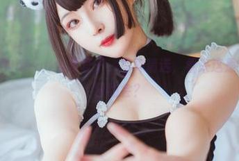 一堆雏菊和Natsuko夏夏子，写真精选，看来这是个隐秘的夏日约会？