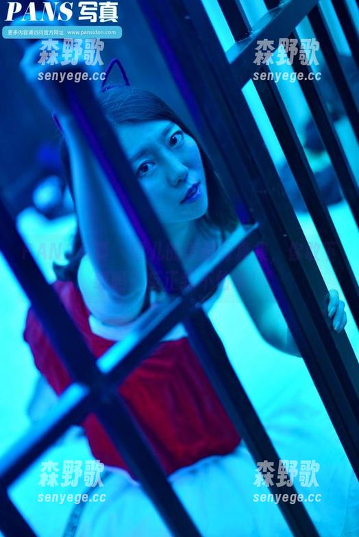 PANS写真 - 雪儿的美脚写真集，你敢下载吗？反正我不怕呢！