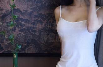 又有新作！Shika小鹿鹿女王的最新分享，俨然成为“骄傲的吃货女王”！