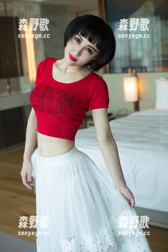 UGirls尤果网 - 在线发图，丁筱南的比基尼虽好，但吸睛之处果然不止一点。