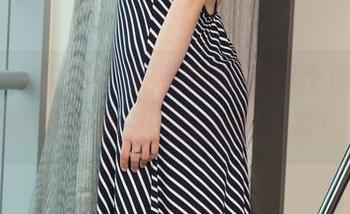 UGirls尤果网 – 在乔依琳的护士图包里，我突然盼望看病……这服务态度！哎呀！
