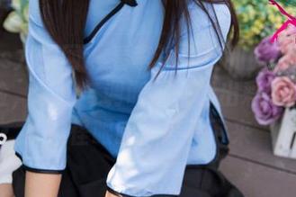 UGirls尤果网 – 看李凌子在和服中的无圣光体验，装扮与调调都一样出彩的套图，难怪眼睛都停不下来