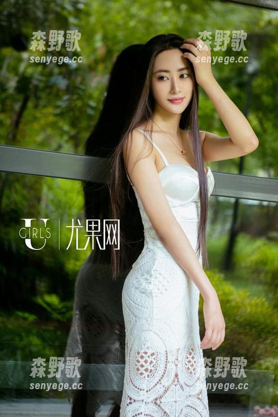 UGirls尤果网 - 萌琪琪的棉袜合集，走在软乎乎的云端上～