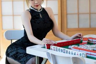 XINGYAN星颜社 – 想要闯入李丽莎的私房服装堆？只需一款性色彩满分的制服图包！