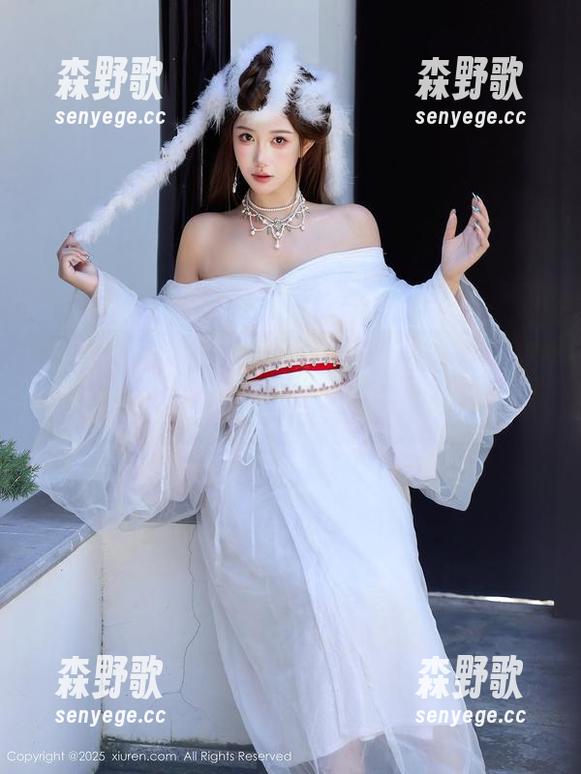 Xiuren秀人网 - 教室里的sibyl是女巫免费套图，真心希望能多发点！