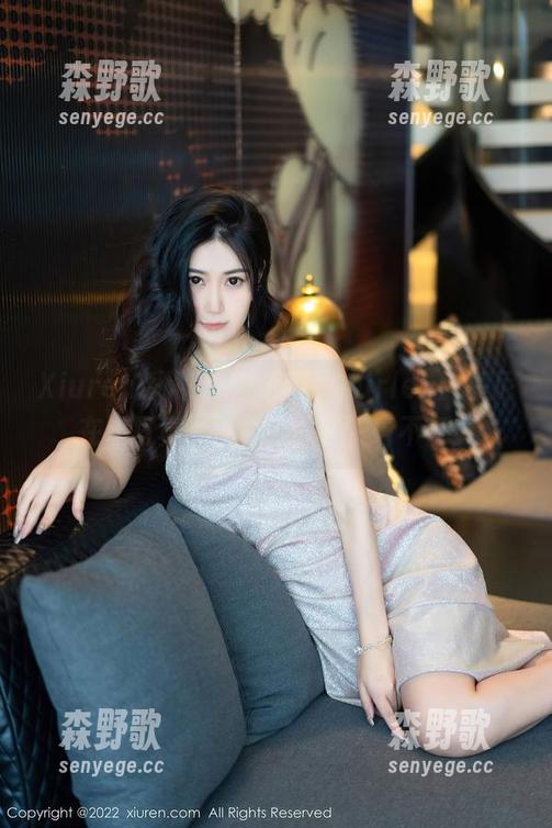 Xiuren秀人网 - 伍晓丽Shirley比基尼在线写真，仗着好身材，毫不害羞