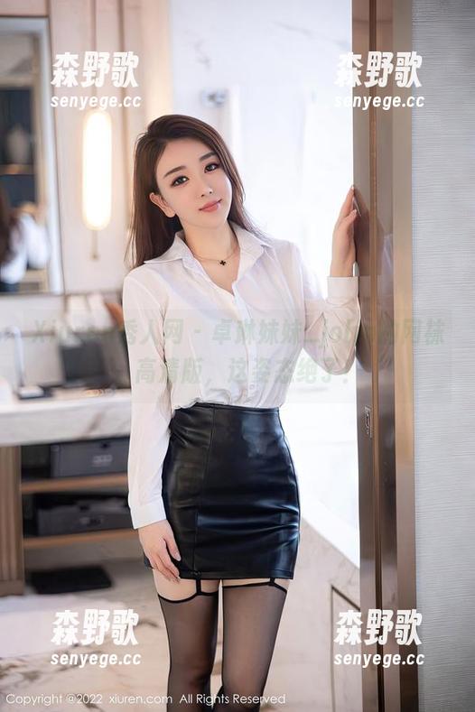 Xiuren秀人网 - 卓琳妹妹_jolin的网袜，高清版，这姿态绝了！