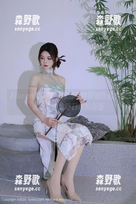 Xiuren秀人网-圆圆酱 Xiuren秀人网 - 圆圆酱的厨娘作品,精选让人偷偷咽口水的画面
