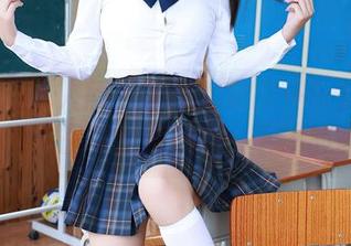 Xiuren秀人网 – 御姐的仗义——娜娜baby精选作品集，来感受一下她的霸气！