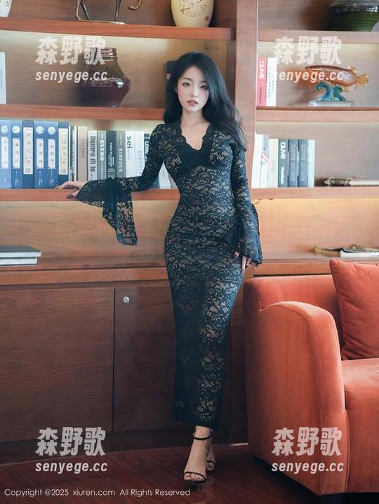 Xiuren秀人网 - 超乎想象的林乐一礼服写真，别说是免费的！