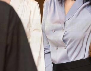 Xiuren秀人网 – 私房作品里的萌琪琪Irene，清纯得像那种需要保护的小动物。