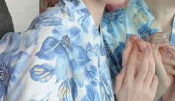 aqua水淼的网袜自拍，每张原图都让我这样想…