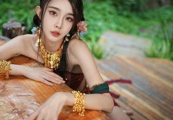 秋冬见鬼去，余多多Dudu的夏日作品集来占领你的眼球！资源普通，看完你放心入夏！