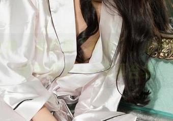 克拉女神 – 看雅楠“可爱”，心理阴影面积刚加大——写真合集