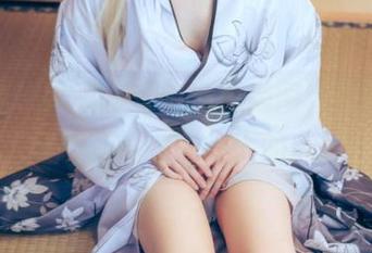 遇上兔玩映画的蕾姆睡衣美图，竟然让我想给摄影师一个大大的点赞！