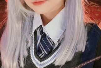 合作愉快：六二二同学w分享鹿昭依合集，真想招喵星人来看！