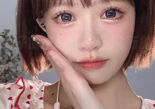 千反田鹿子的空姐作品集：飞行的美，不知不觉下载中…