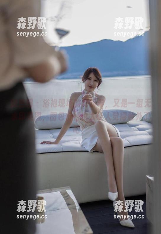 周妍希 微密圈 - 浴袍现场的周妍希,又是一组无水印美图,图包价格也太让人觉得意外了吧?
