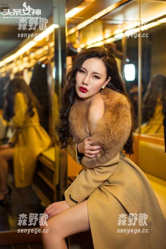 头条女神 - 王竹的作品真不错，特别是那“玉肌美腿皇后”，网盘里挥之不去的回忆啊！