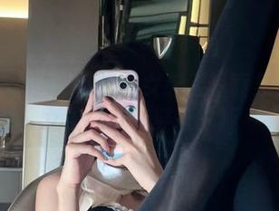 微密圈 – 精心打造的女刺客写真集：她的女王之气贯穿每一帧