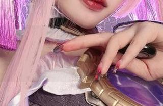 小瑶幺幺腿长本长，cos高清美腿赛过有些人一米八！