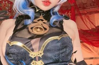小瑶幺幺的HD办公室，职场的日常与COS的魔法交织！