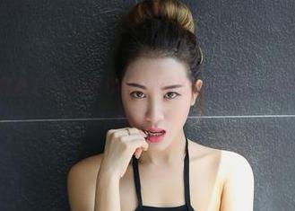 尤物馆 – 懒癌犯了？FoxYini孟狐狸的棉袜图包，来一份快乐的萌趣治疗！