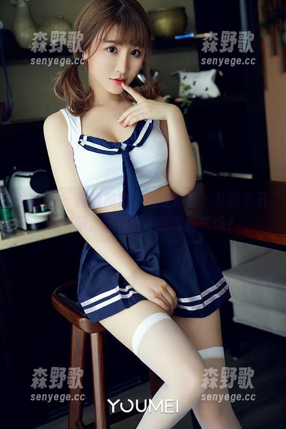 尤蜜荟 - 高清视角下的夏玲蔓，礼服不只是衣服，还有那不经意的气场？