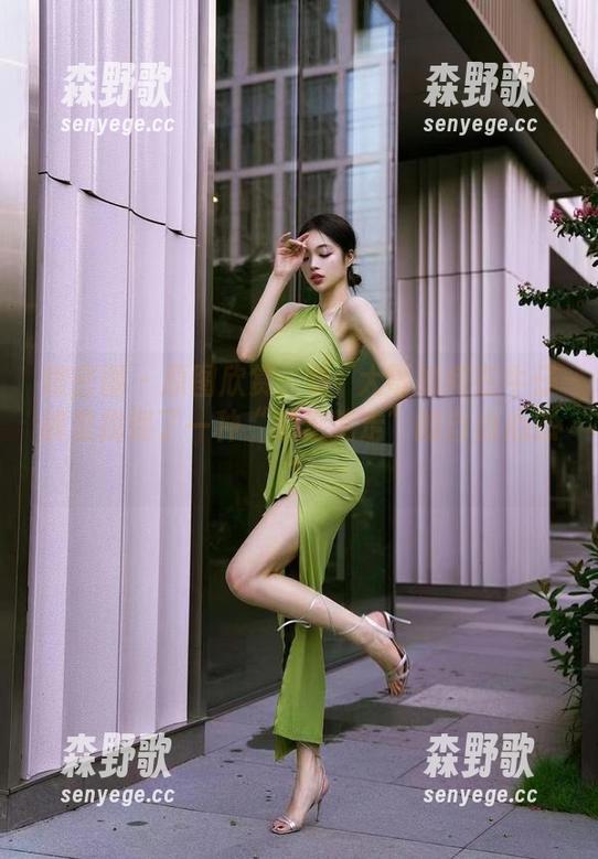 微密圈 - 原图欣赏：徐珺大哥如何在牛仔裤里找到了一种“想走就走”的自由心态？