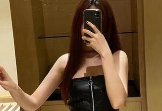 微密圈 – 微信朋友圈的风景线，提袜少女的美图分享最近超火的。