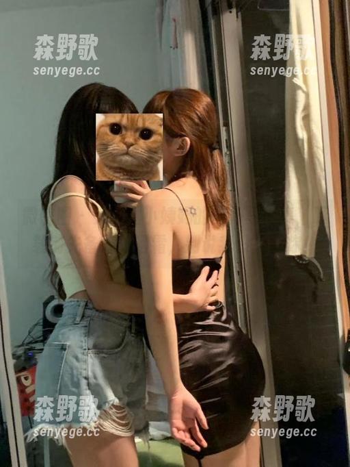 微密圈 - 无敌哒小姨妈的户外写真集，下载前先备好防晒霜，别说我没提醒你！