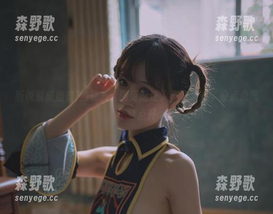 听说星黛鹿鹿i的夏天套图更新让人流连忘返，没点勇气不敢点开