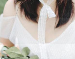 是依酱吖穿这个体操服，要是图库里只有一个资源，那就是这个。