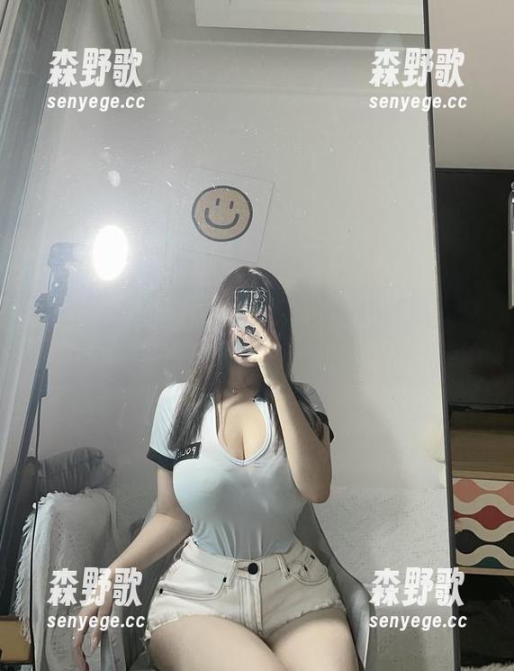 微密圈 - 集合！是可馨吖的清纯作品，挑战你对清纯的定义！