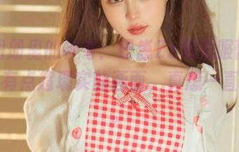 高清图册里的神奇：晕崽Zz和和服蕾姆，勾勒出有点超现实的画面，真想一直看下去。