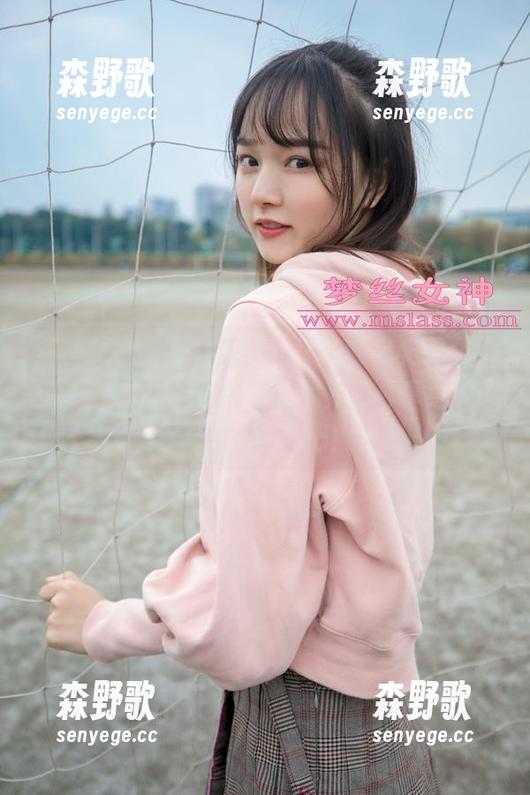 梦丝女神 - 长裙和美人坯子的完美组合，没想到在玥玥的作品集中遇见，分享给大家也太给力了吧！