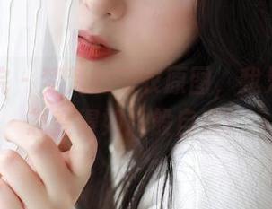 模范学院 – 梦梵的毛衣原图，我只能说，想变得如她般自在！