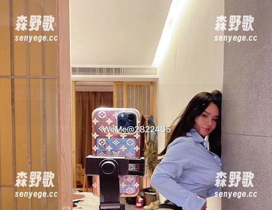 微密圈 - 这水蜜桃米米的JK，下载完我头脑里就满是画面。
