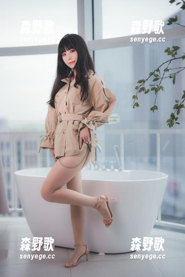 最新写真上线！汪知子刀刀入肉，把“让巴尔”都变得缠绵了？