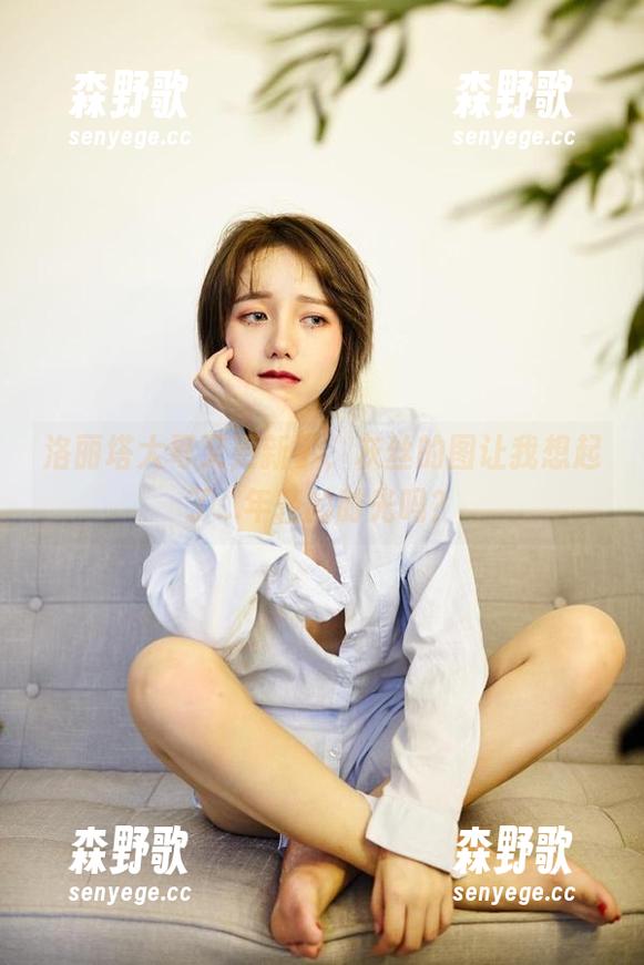 洛丽塔大哥又更新了，灰丝的图让我想起了...年轻的时光吗？